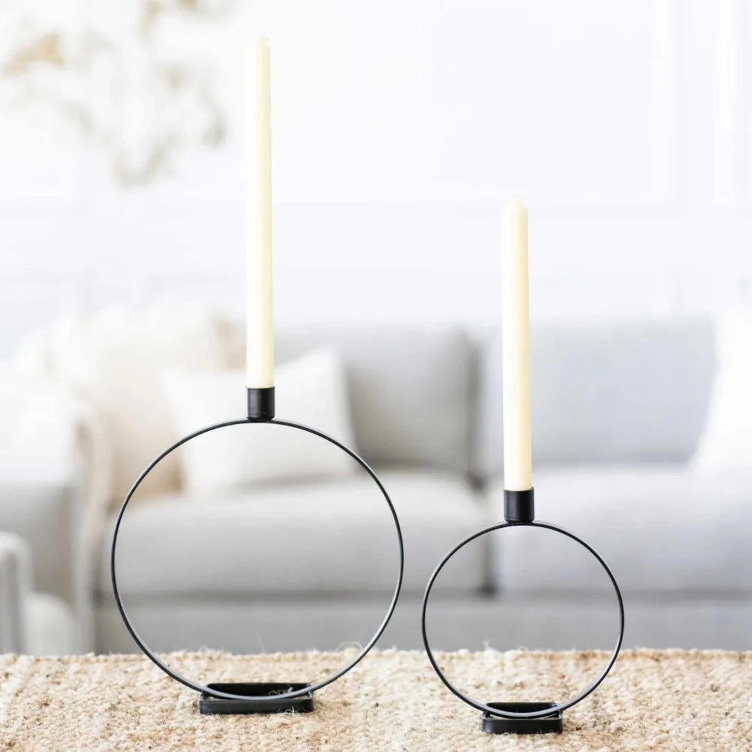 Round Iron Candle Holder