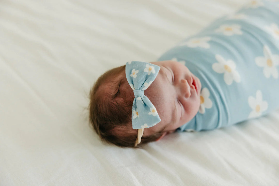 Della Bowtie Headband