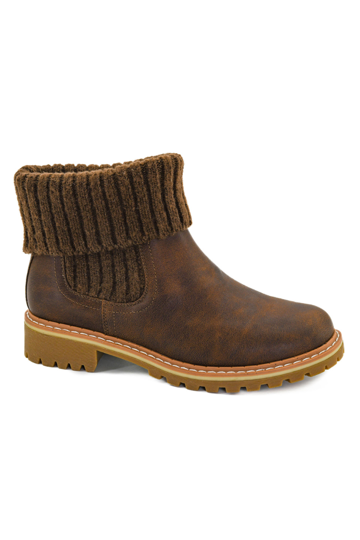 Corky's Quiver Boot