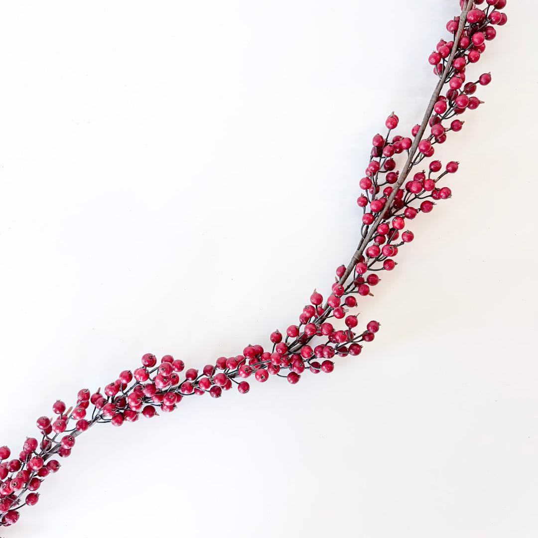 Red Winter Berry Waterproof Garland