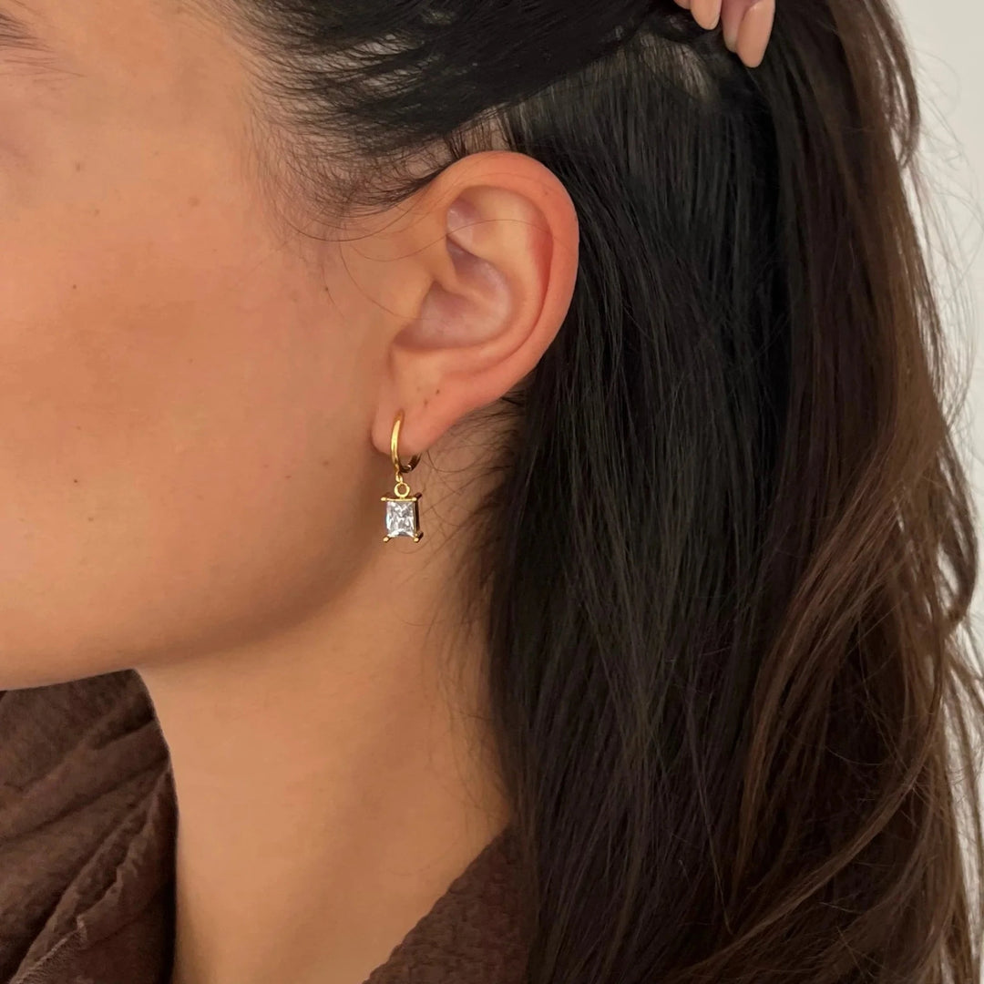 Ellie Vail - Chantel Huggie Hoop Earring