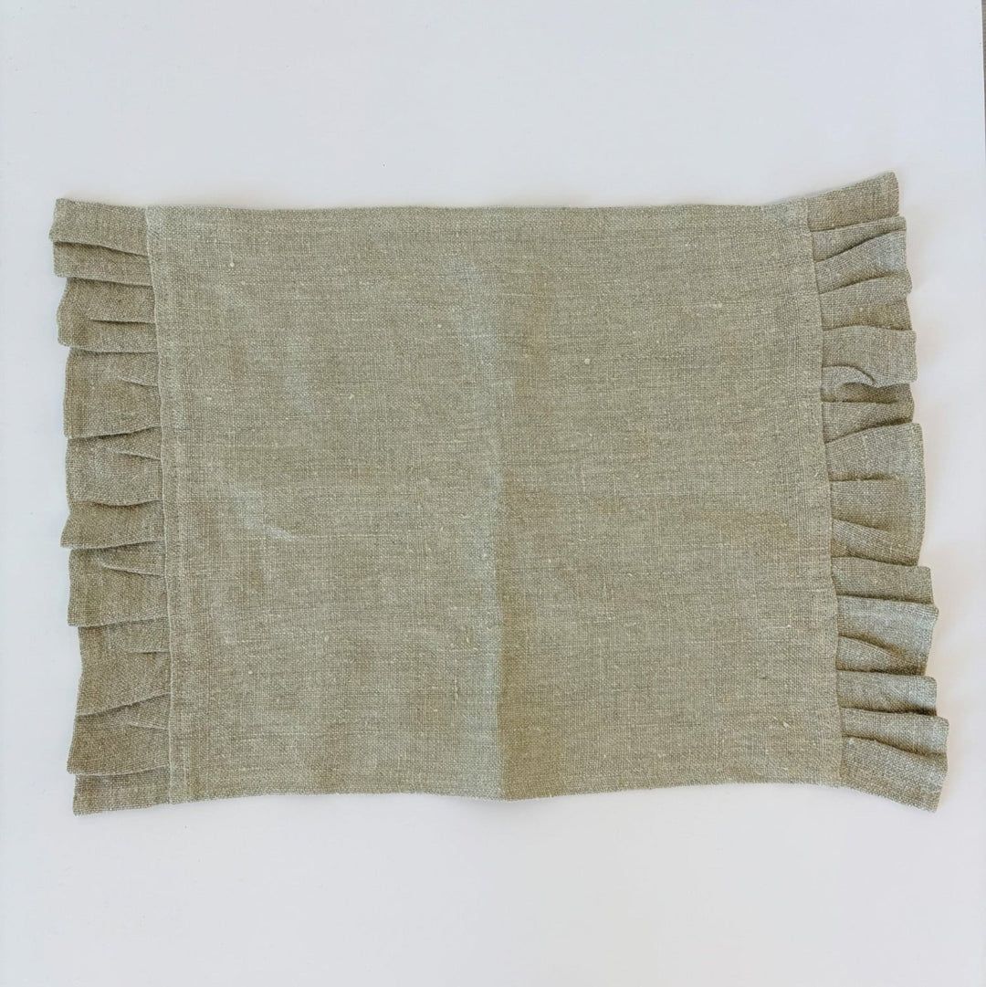 Ruffled Ol' Homespun Placemat