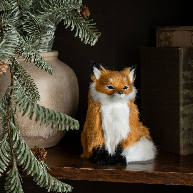 Dashing Woodland Fox Figurine