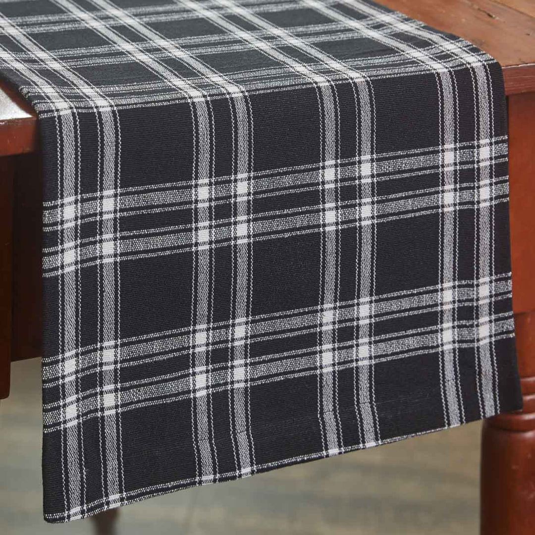 Fairfield Table Runner
