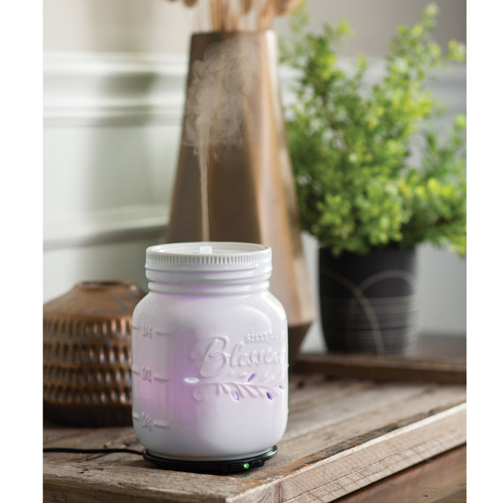 Mason Jar Lighted Oil Diffuser