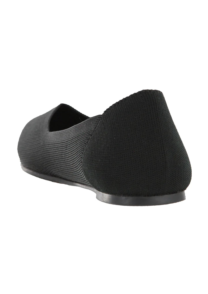 MIA - Kerri Flat