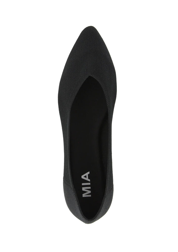 MIA - Kerri Flat