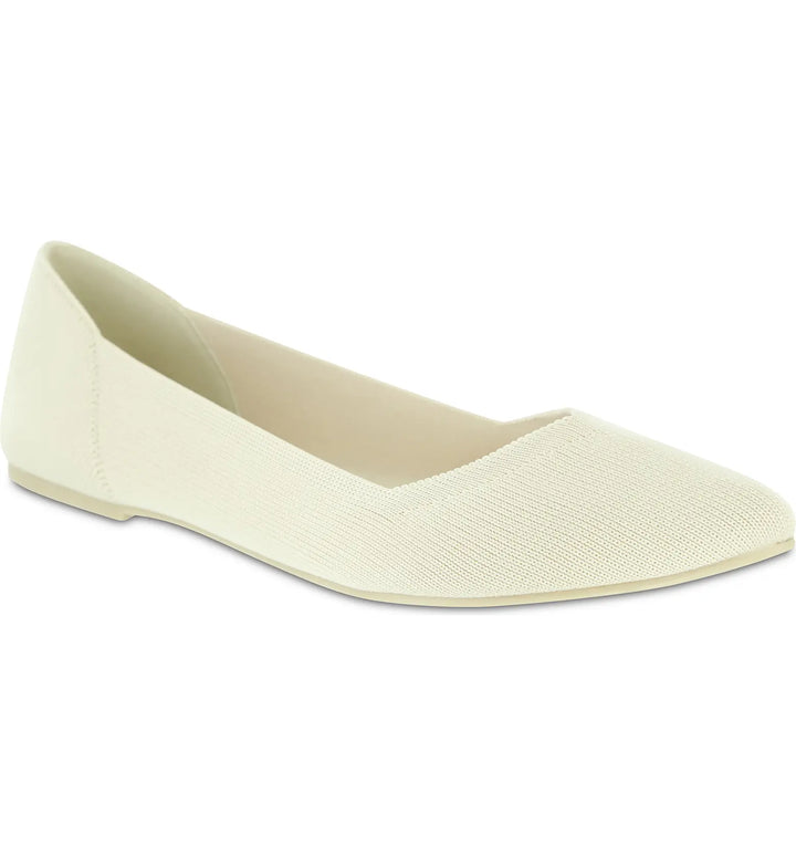 MIA - Kerri Flat
