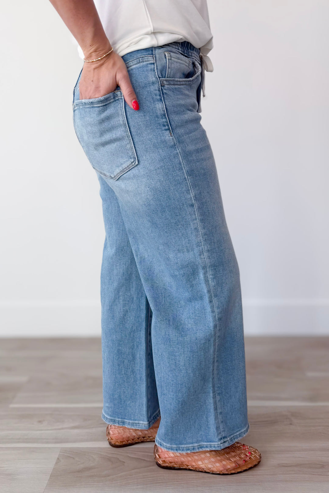 Vervet Next Step Denim