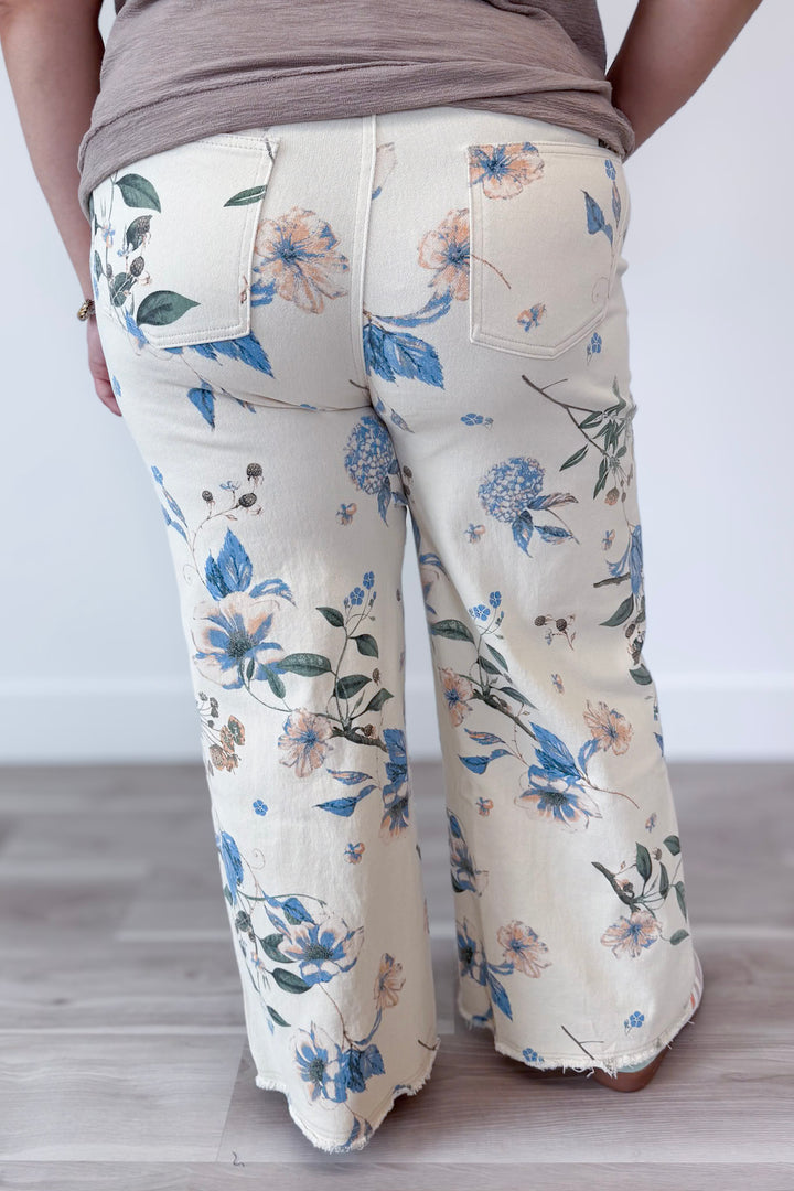 A New Beginning Awaits Pant Curvy