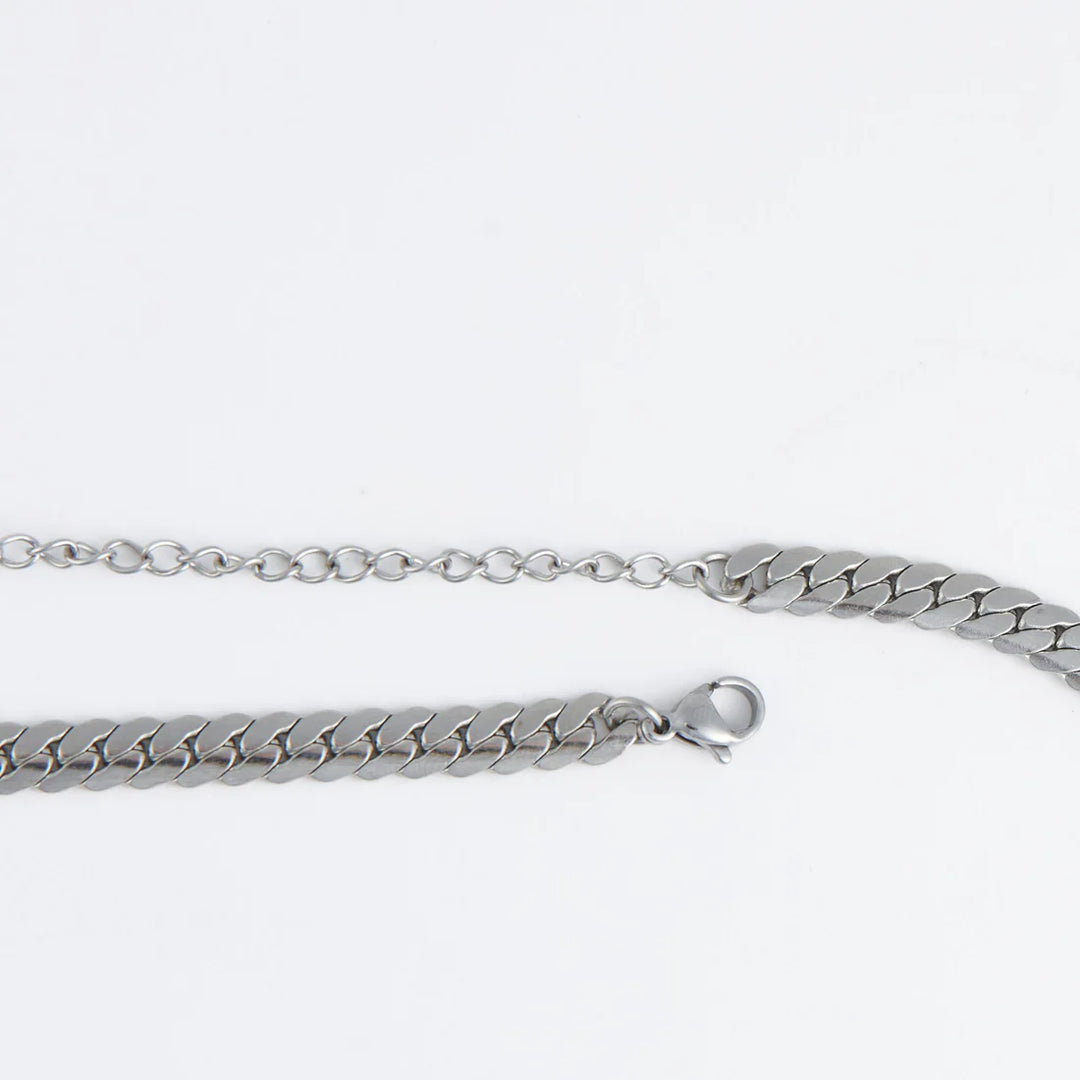 Narelle Waterproof Herringbone Chain Necklace