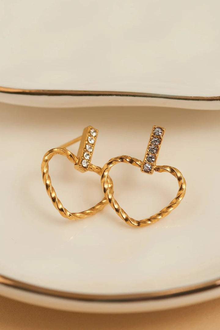 Narelle Waterproof Heart Outline Bar Stud Earrings