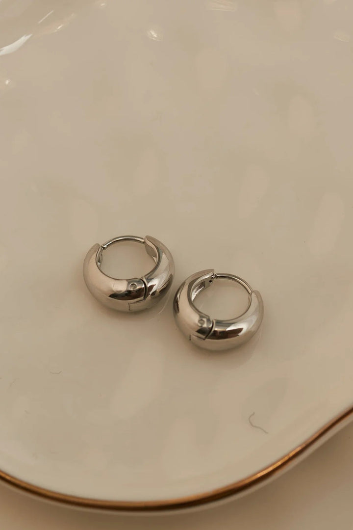 Narelle Waterproof Graduated Huggie Hoop Earrings
