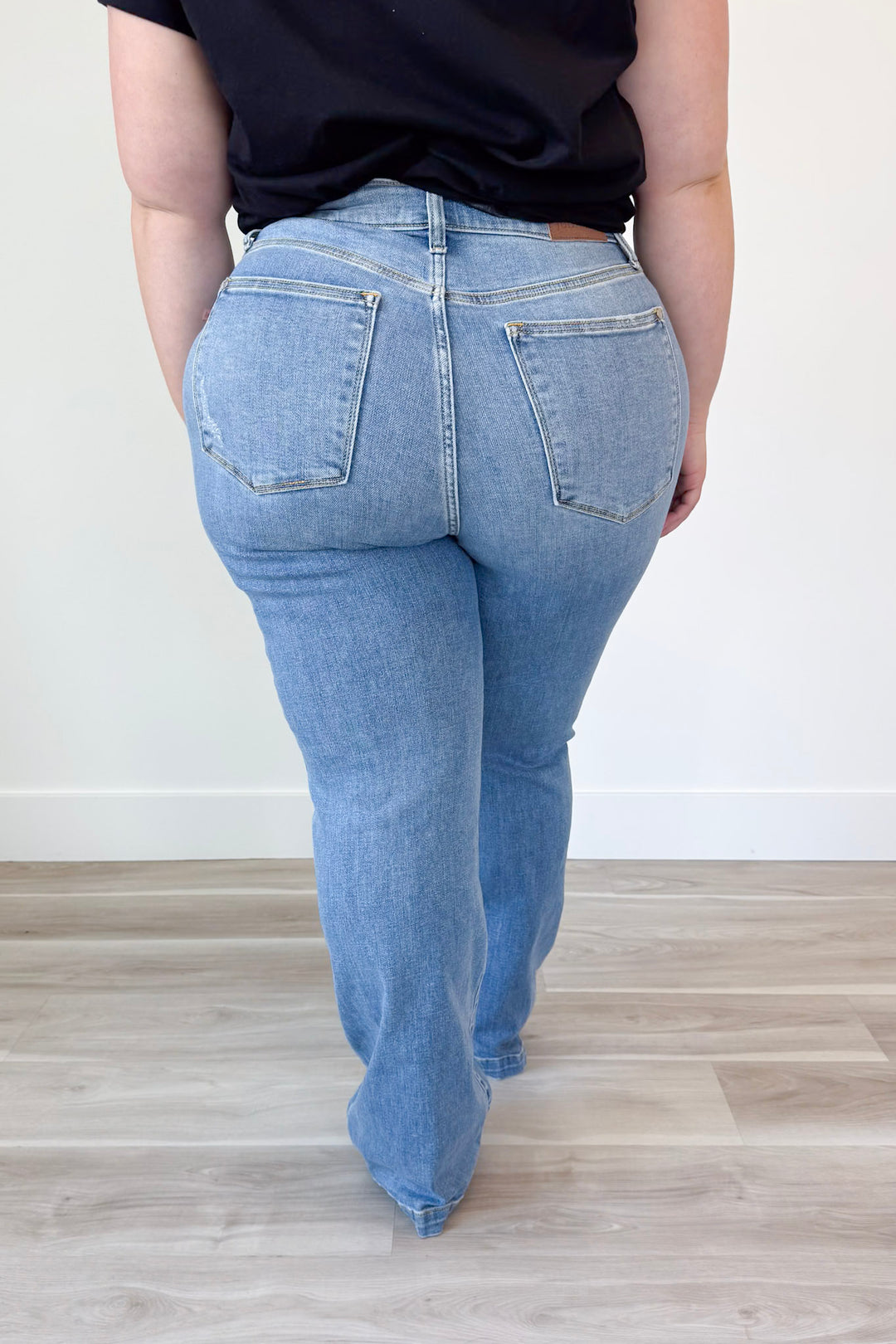 Judy Blue Let It Happen Denim Curvy