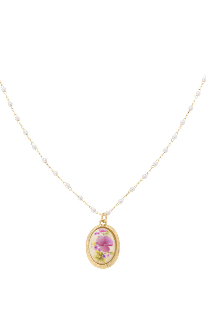 Oval Flower Pendant Necklace