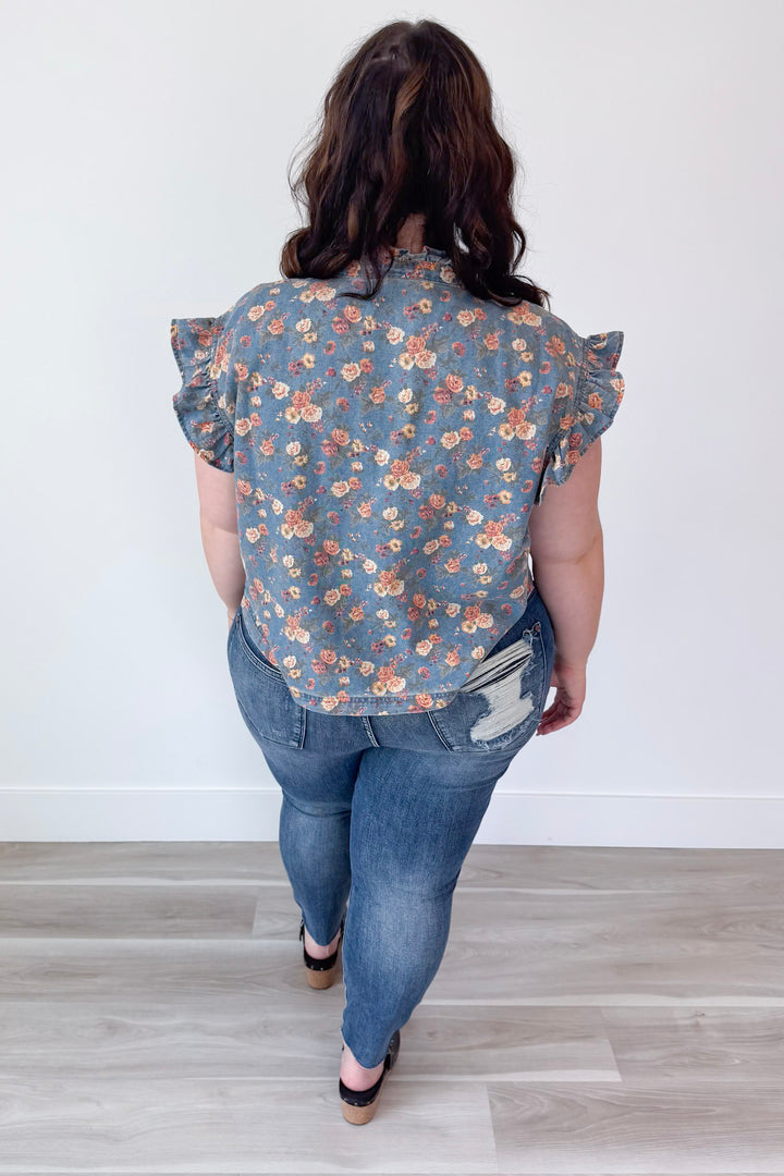 Garden Bliss Vest Curvy