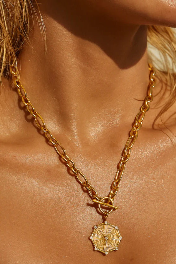 Ellie Vail Briar Toggle Chain Medallion Necklace