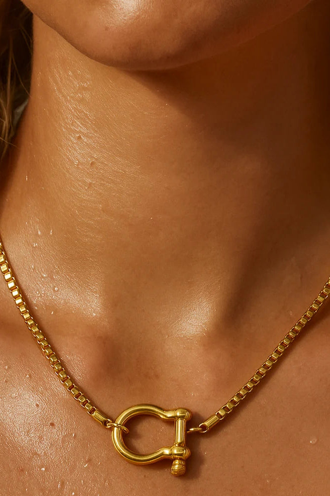 Ellie Vail Clarkson Shackle Necklace