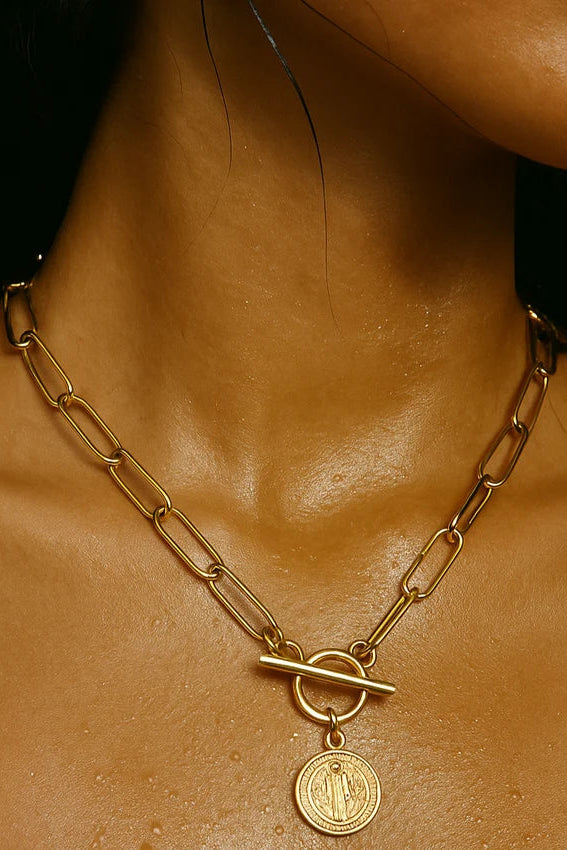 Ellie Vail Rowan Toggle Chain Coin Necklace