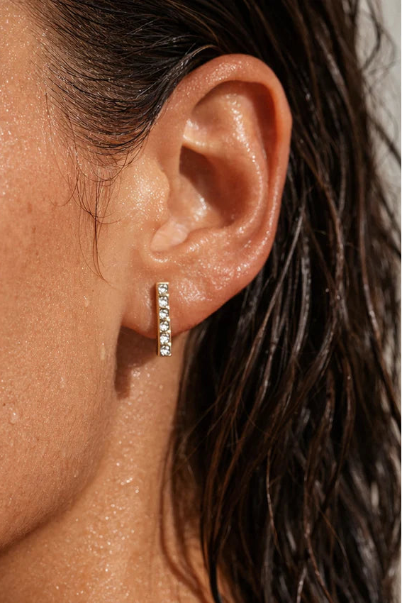 Ellie Vail Kiki Bar Stud Earring