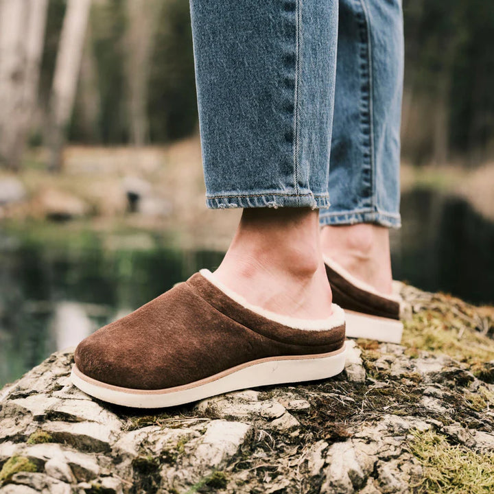 Olukai Mani Dark Oak Women’s Leather Mule Slippers