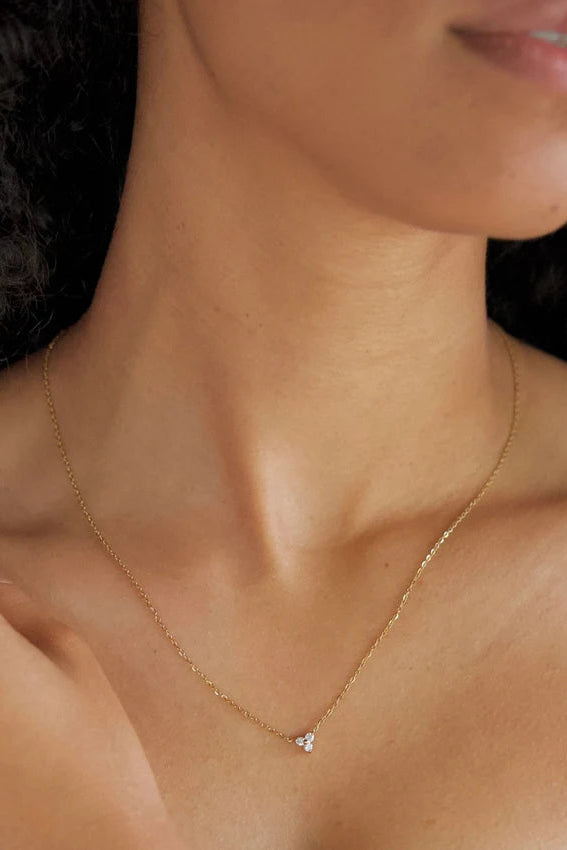 Donna Triple Stone Necklace