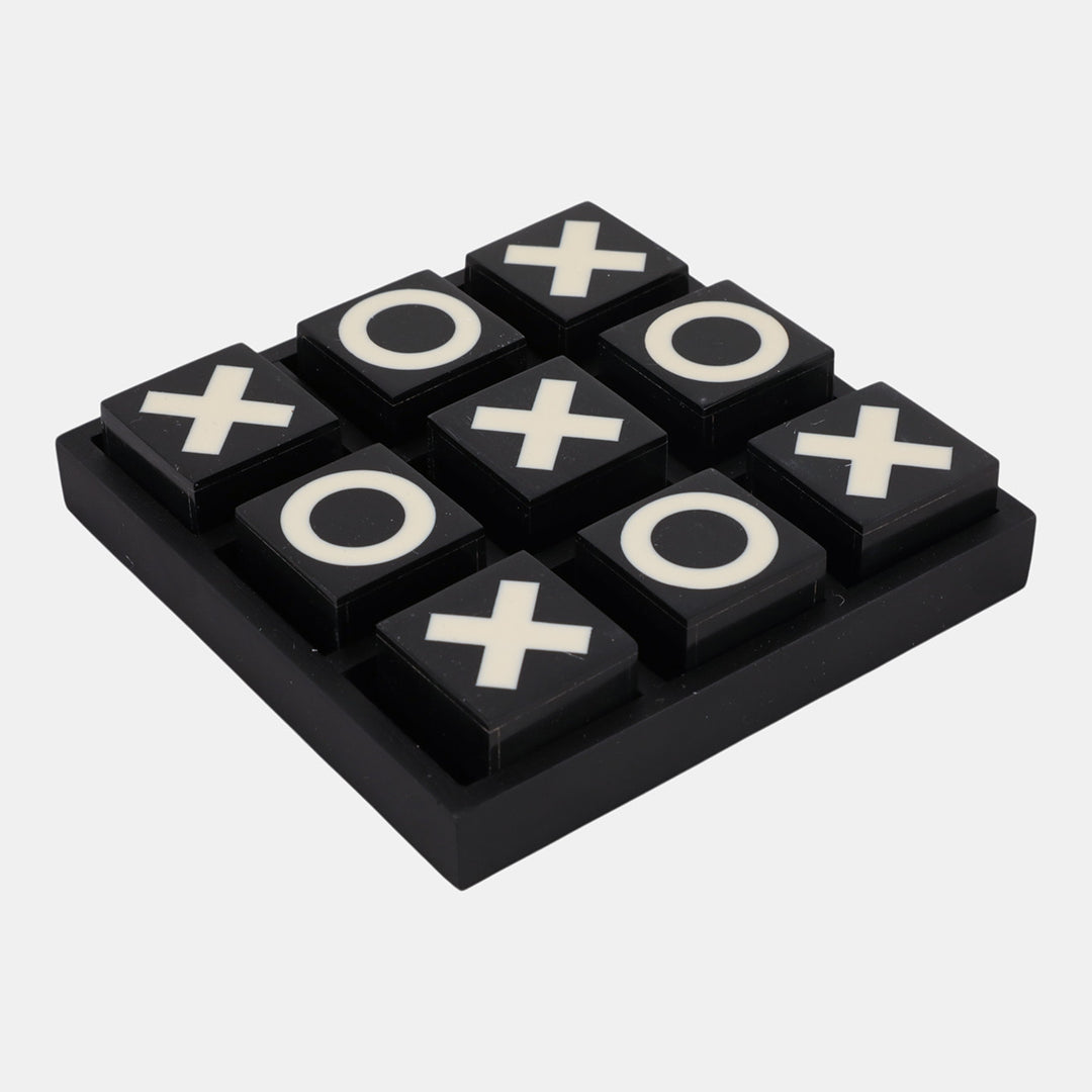 Black & White Tic Tac Toe Set