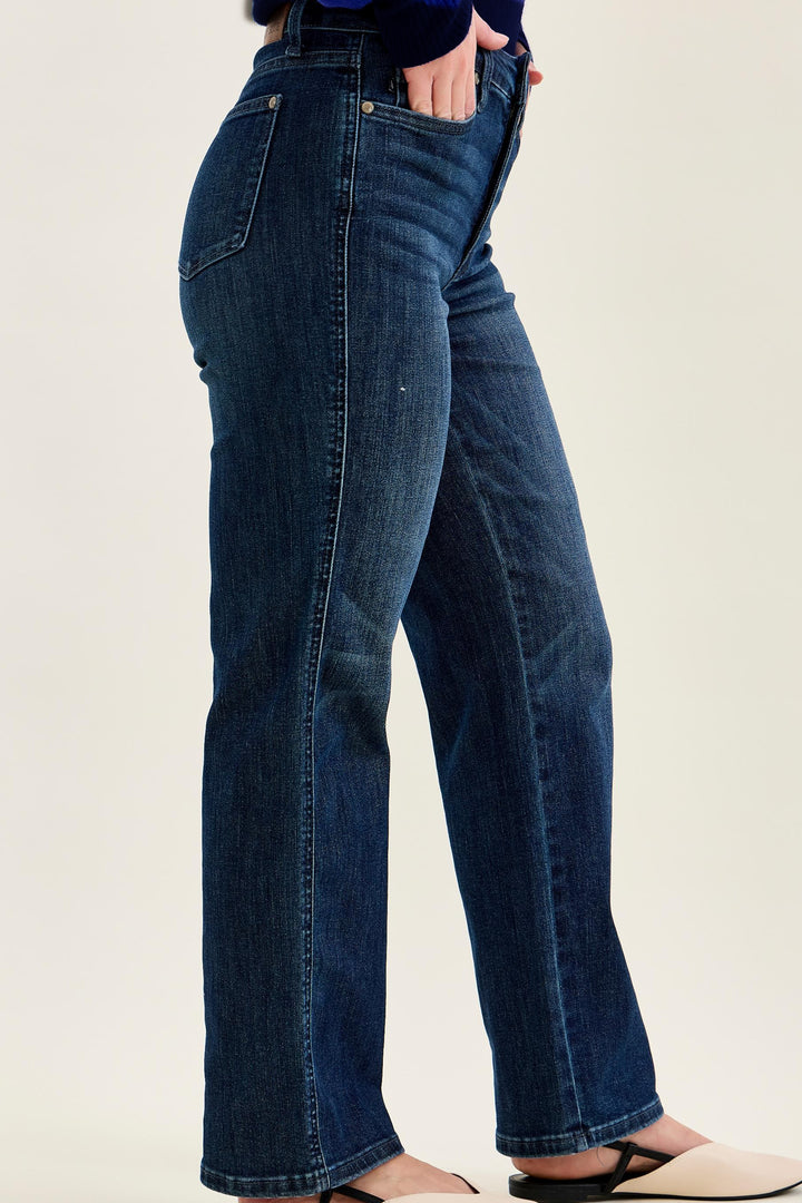 Judy Blue Petite Straight Leg Curvy