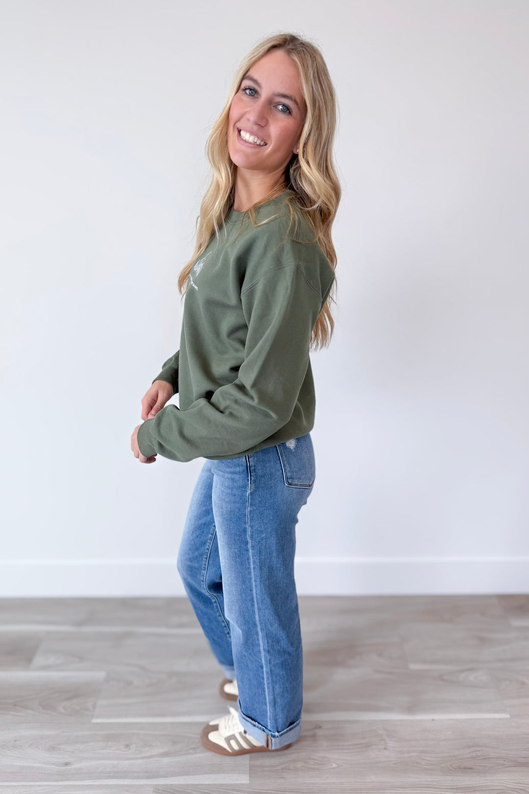 Faith Can Move Mountains Sweatshirt