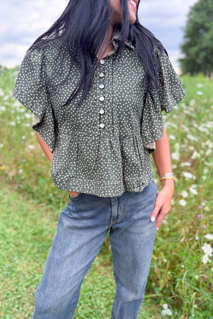 Embrace the Season Top