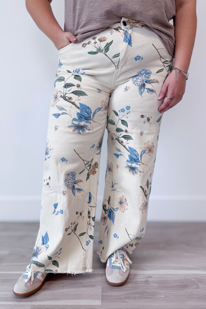 A New Beginning Awaits Pant Curvy