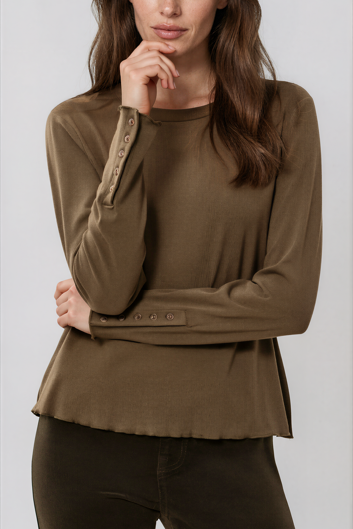 Classic Confidence Top
