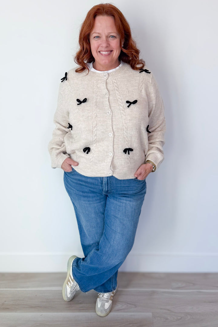 Don't Wait Around Sweater Curvy