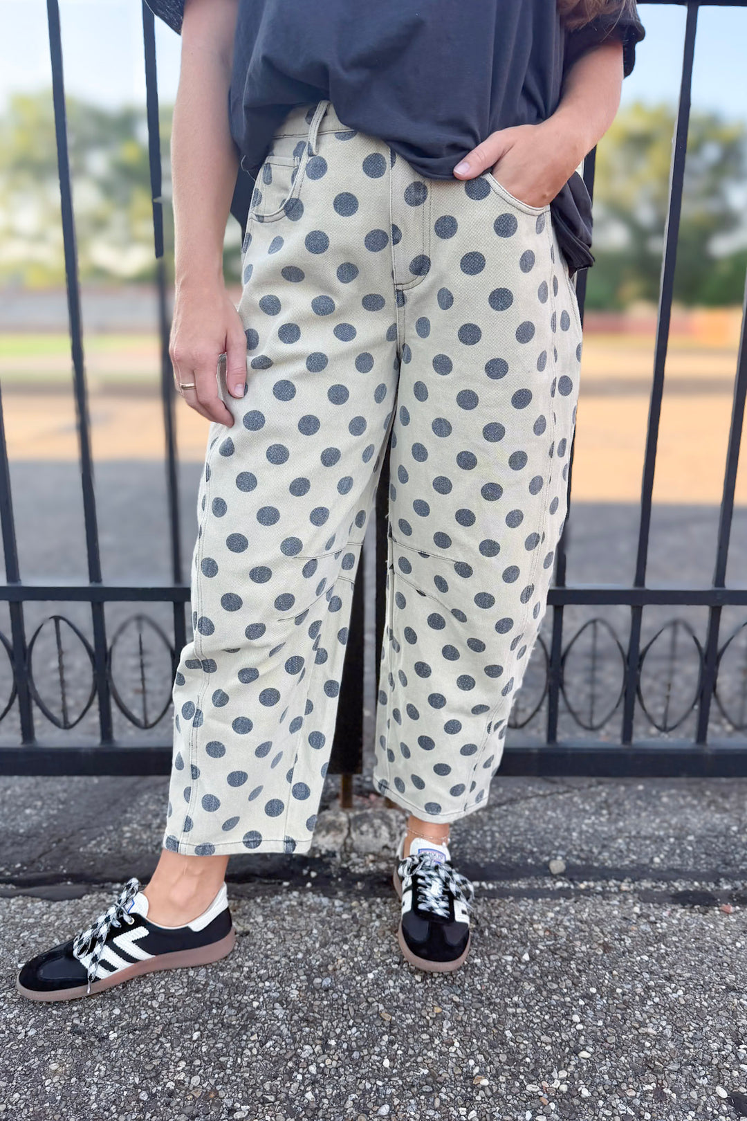 Crowd Favorite Pant