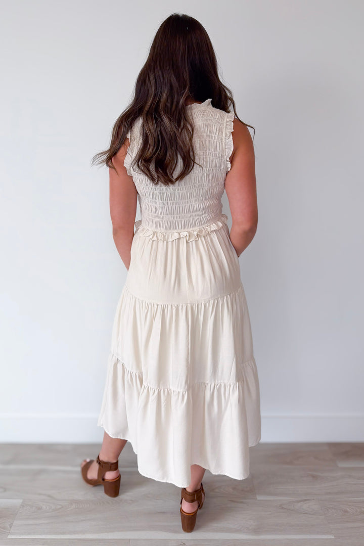 Gentle Morning Light Dress Curvy