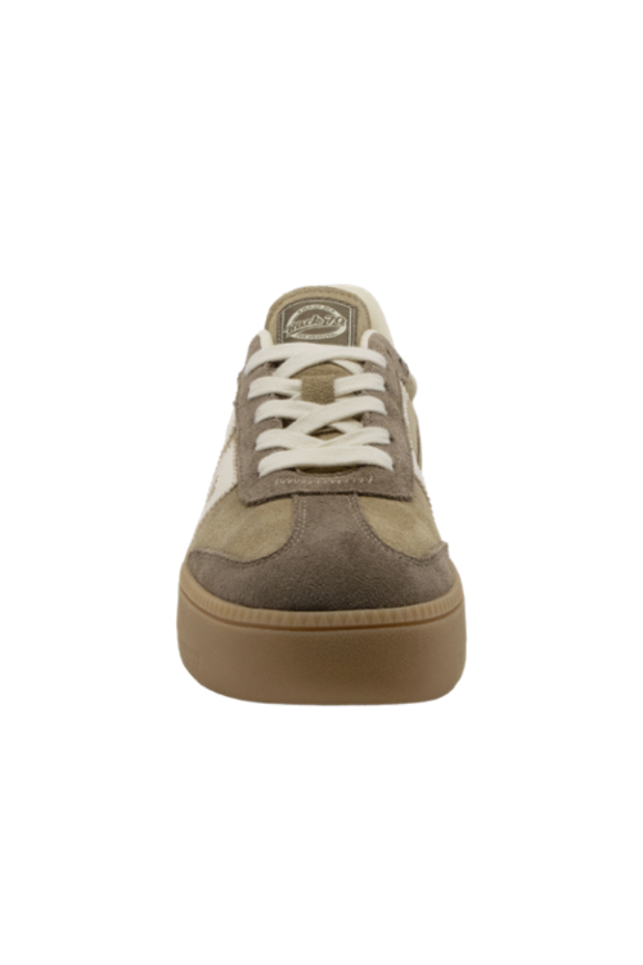 Back 70 XXL Sneaker