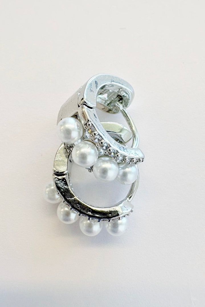 Pearl Earring