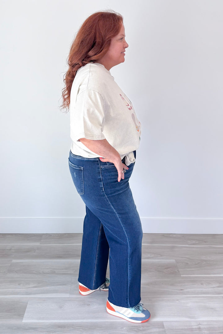 Cowgirl Kicks Tee Curvy