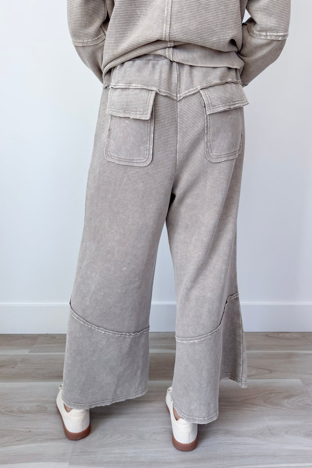 Crisp & Cozy Pant