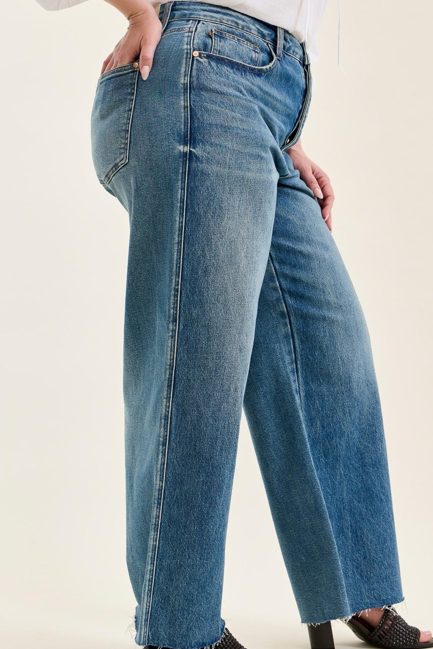 Judy Blue Wilhelmina Baggy Denim