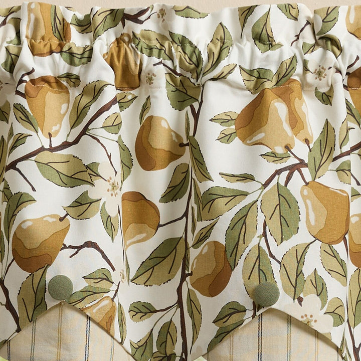 Golden Pear Lined Scalloped Valance