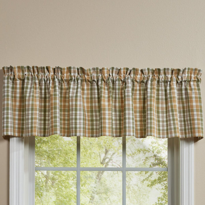 Farmstead Plaid Valance