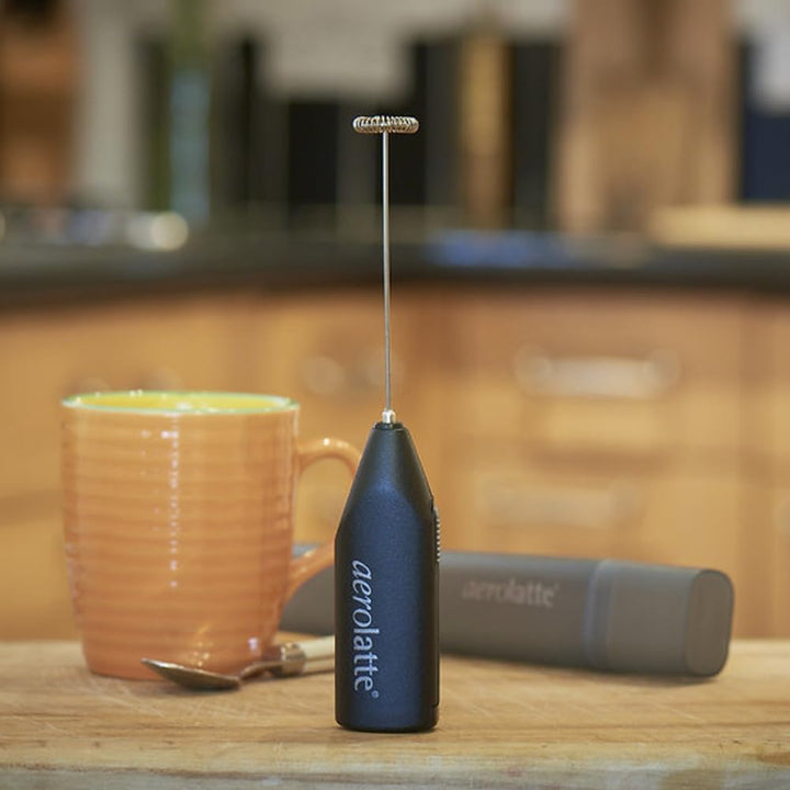 Aerolatte Milk Frother & Case