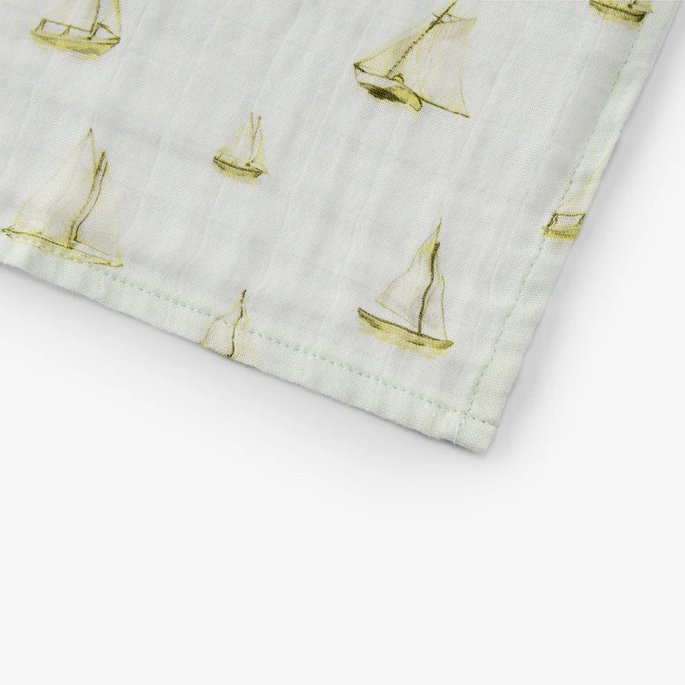 Milkbarn Sailboat Melody Burp Cloth Set