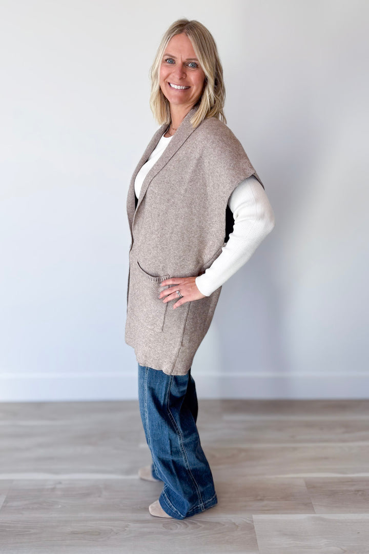 Cozy Feels Vest Curvy