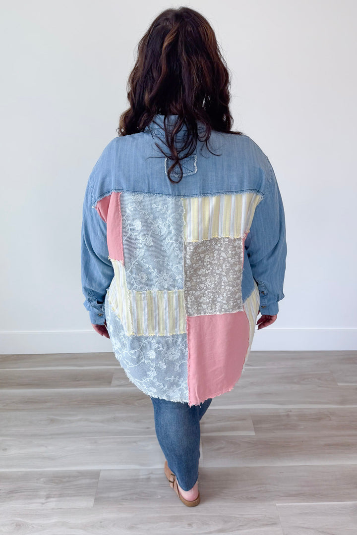 Staying Hopeful Top Curvy