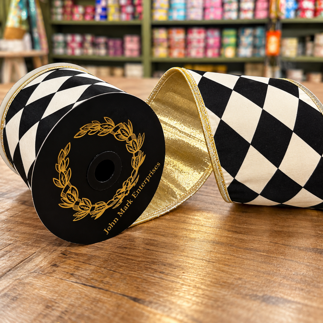 Harlequin Met Ribbon