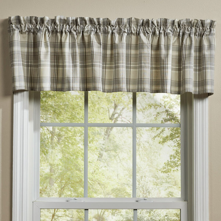 Cliffside Plaid Valance