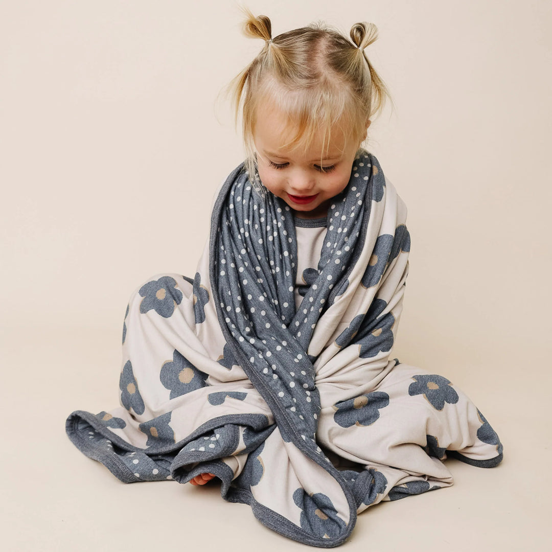 Gemma in Tan Stretchy Quilt