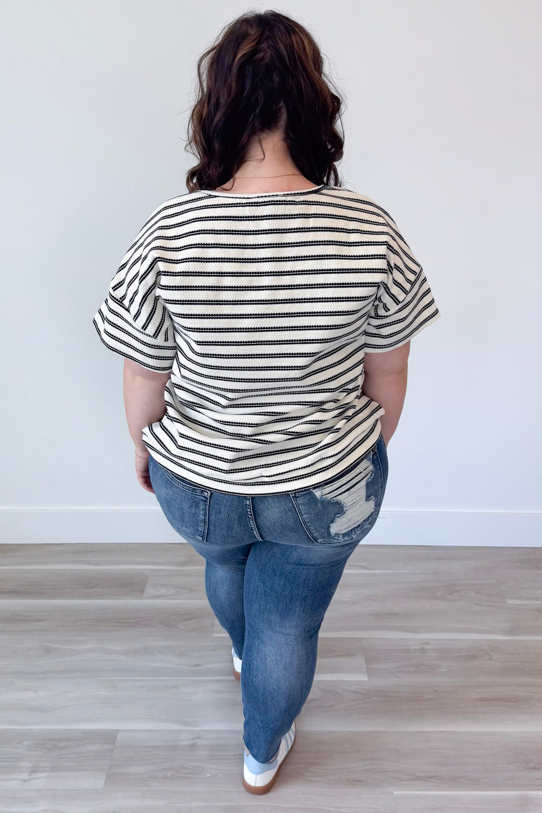All About Cozy Top Curvy